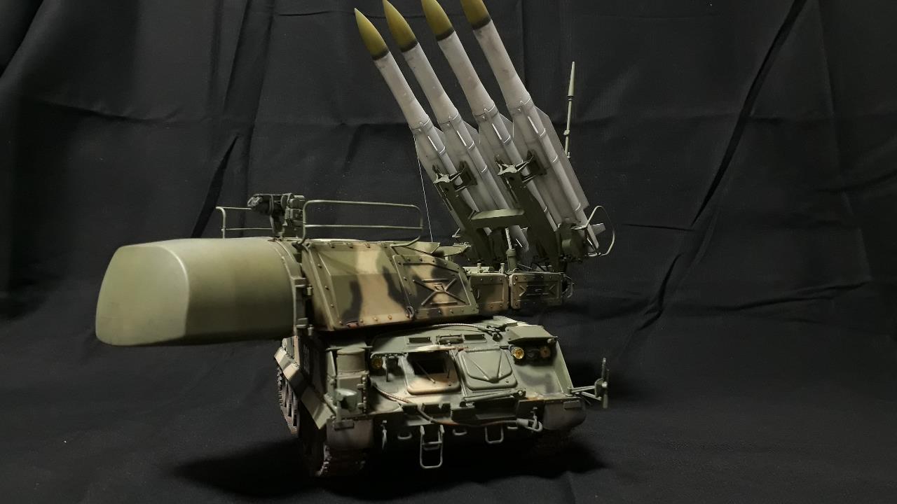 Meng모델 1/35 Russian 9K37M1 BUK Air Defense Missile System