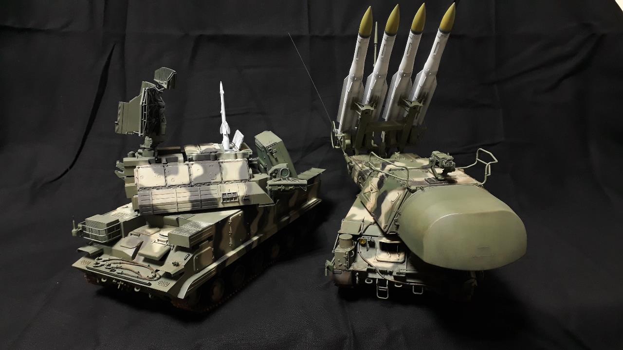 MMZ - Meng모델 1/35 Russian 9K37M1 BUK Air Defense Missile System