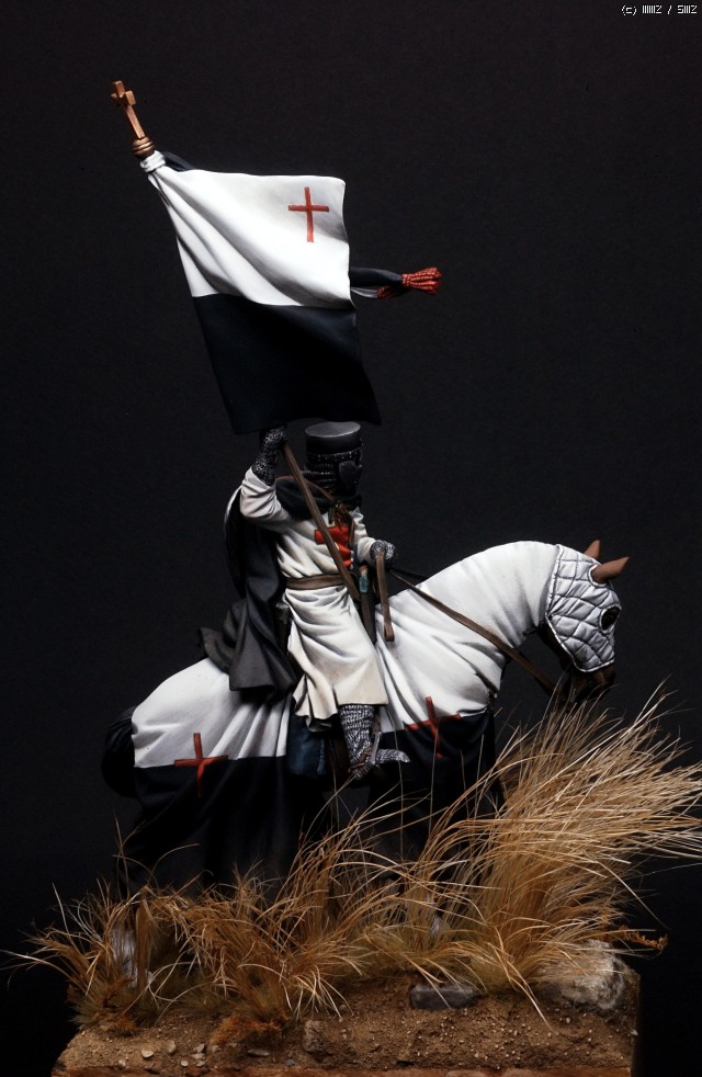 MMZ - Templar Knight With Baucant 1200-1230 (PEGASO MODELS 54mm )